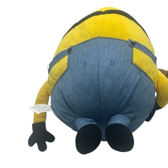 Universal Studios Park Despicable Me Minion Villain-con International Bob Plush - Picture 12 of 12